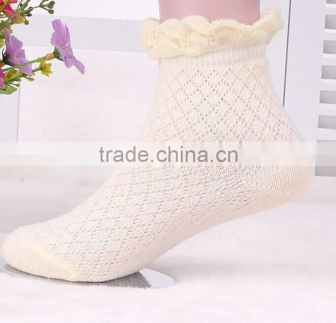 Multi-color hollow jacquard children summer socks