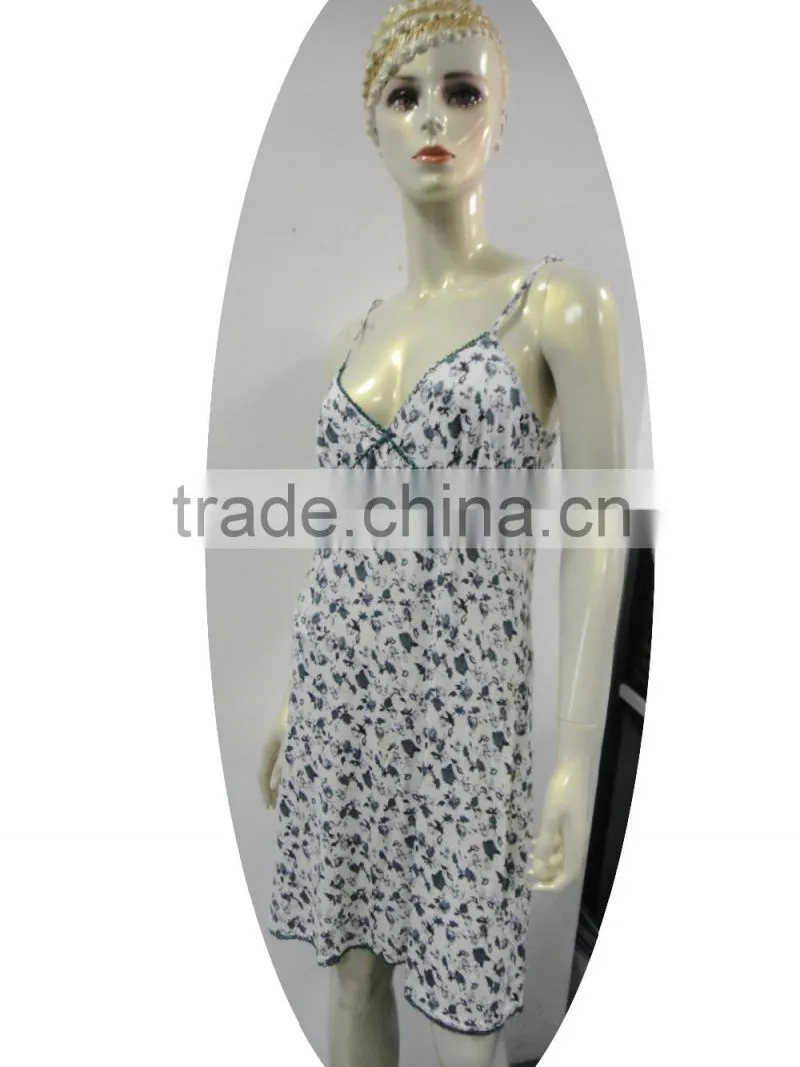 sexy and delicate sleeveless nightgown with pattern