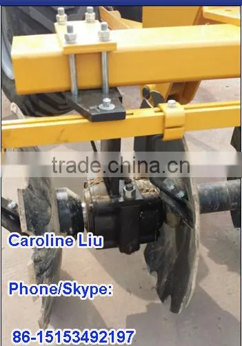 Heavy duty disc harrow with Greasable oil bath bearing assembly