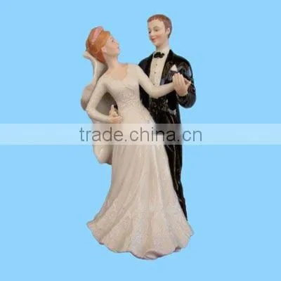 resin old couple wedding sculptures