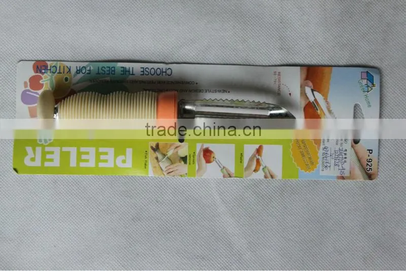 Multifunction pumpkin peeler
