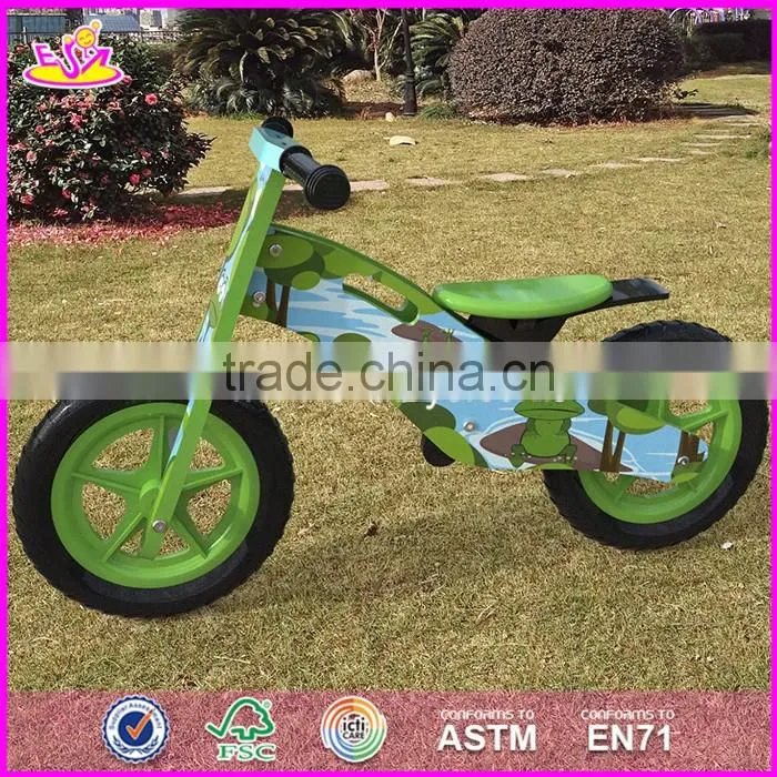 2017 New design original work cartoon wooden balance bike without pedals for toddlers W16C175