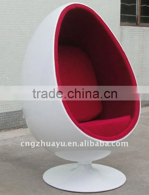 classic designer hanging Egg pod chair