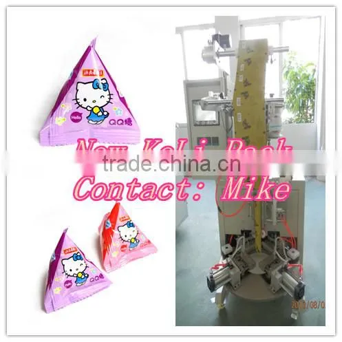 Peanut triangle automatic packaging machine