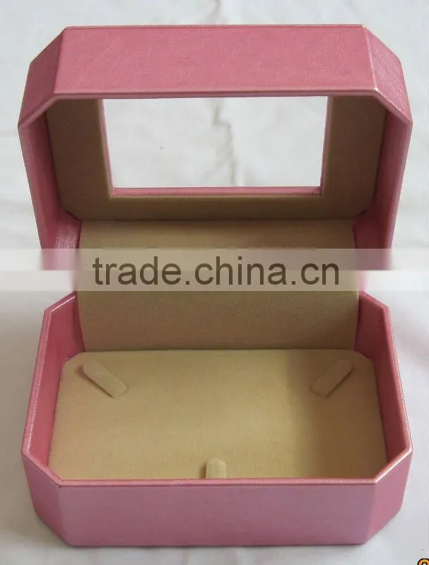 Leather necklace case with clear window