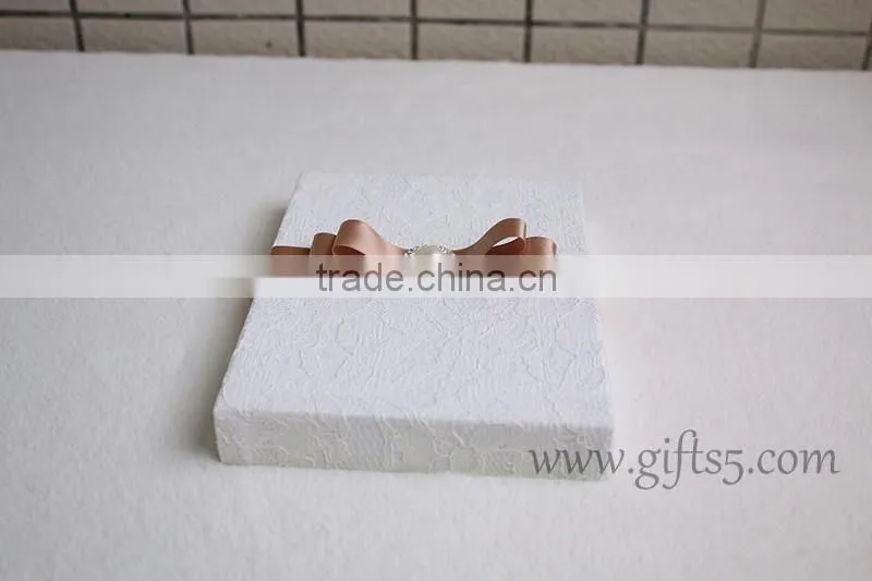 Customized white silk Wedding Invitation Boxes Wholesale