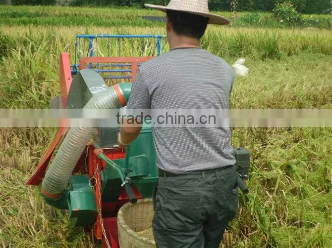 Multifunctional mini combine harvester