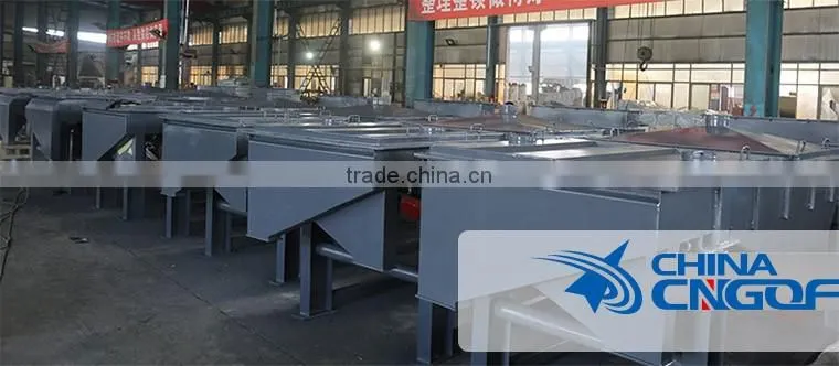 Linear vibratory mechanical sifter for stone powder
