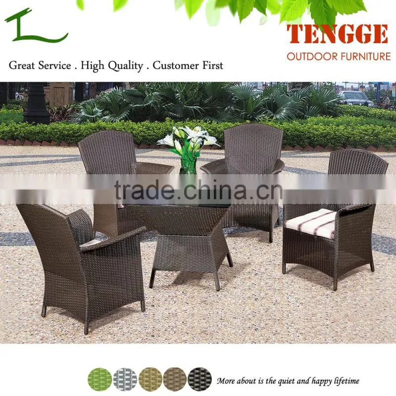 Rattan wicker restaurant outdoor furniture rattan table with 4 chairs