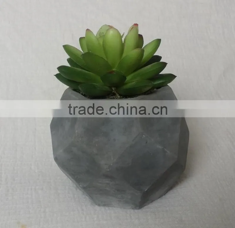 Cheap pots with fake plants