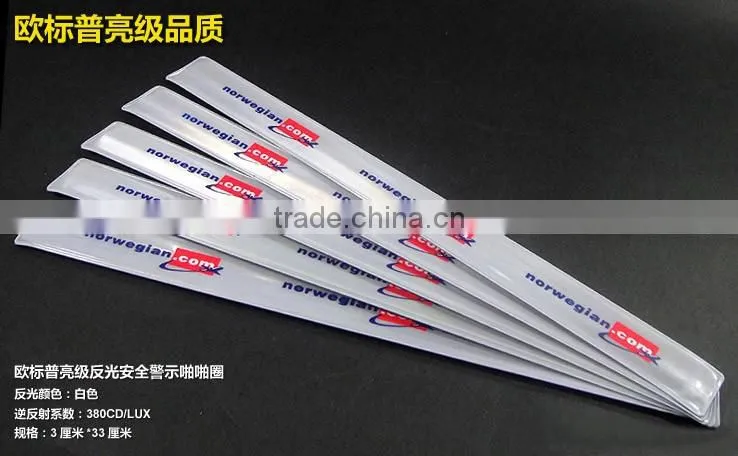 Reflective Snap Action Bracelet For Sports