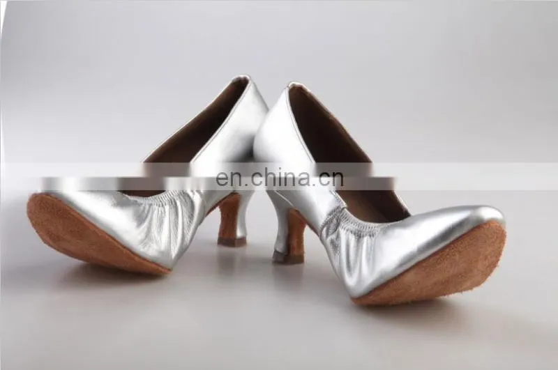 08B5M102 Women's Leather Flamenco Shoes
