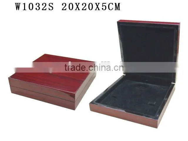 W1032RG Hot Design Glossy Spray Paint Jewelry Wooden Ring Box