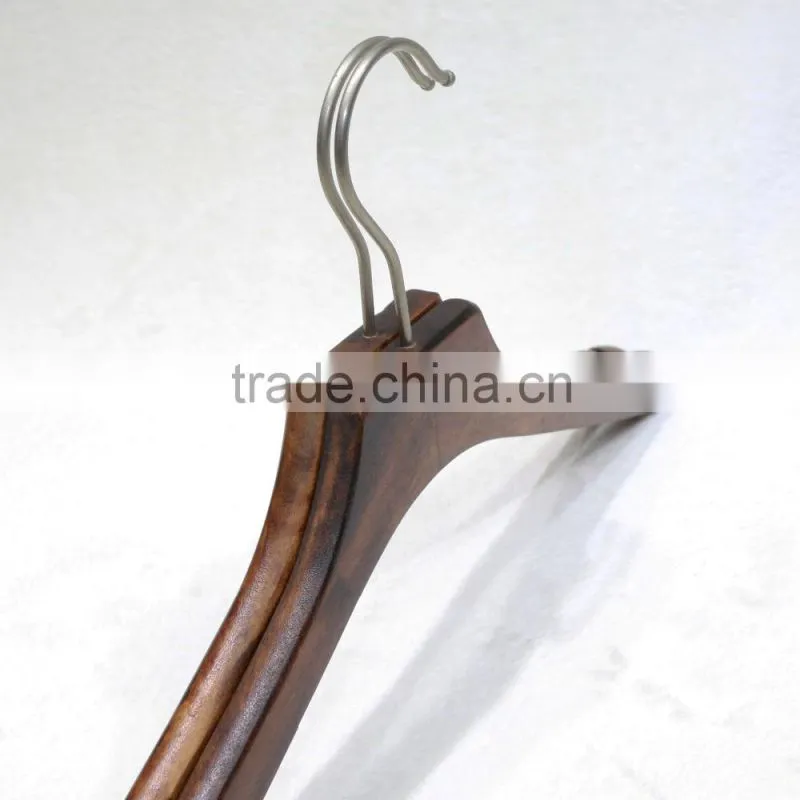 QingDa factory Hot Sale wooden craft coat hangers for display