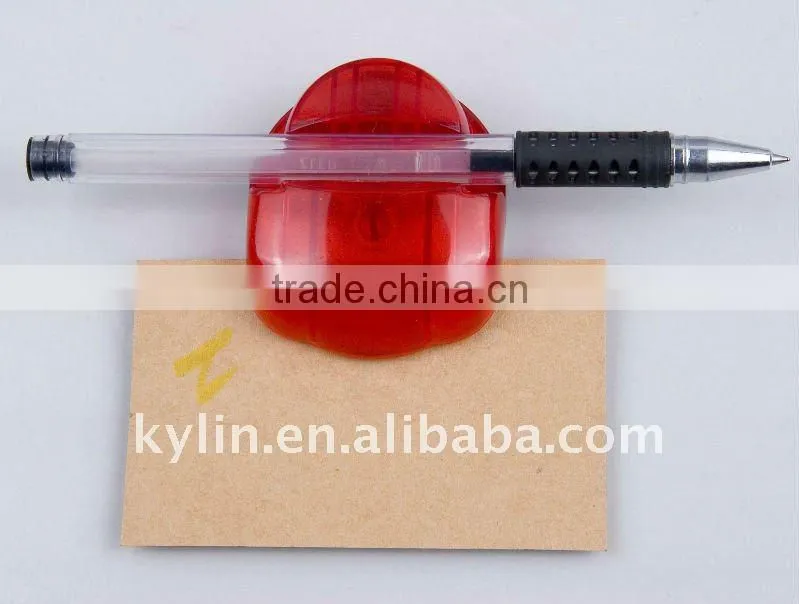 plastic magnetic clip