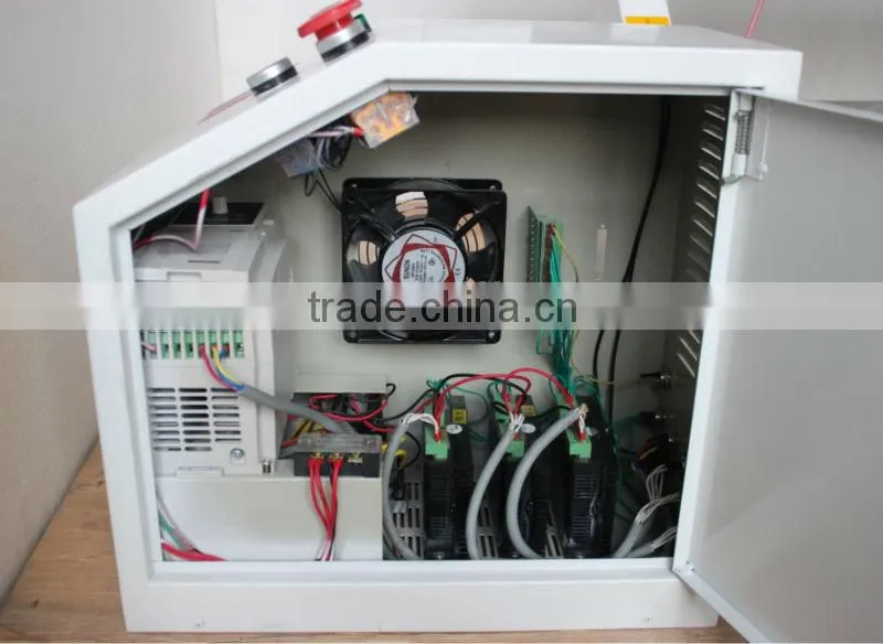 Desktop mini CNC router for PCB600*600*150mm