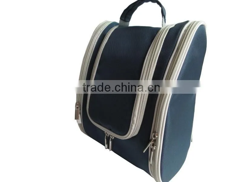 Wholesale china factory cosmetic travel bag with compartments