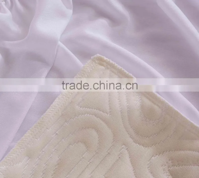 TPU Combined Air Layer Fabric Embroidery Pakistan Fitted Sheets