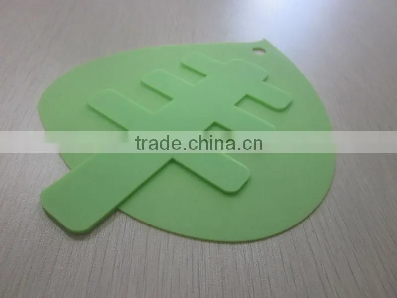 2015 new design lfgb and fda Eco friendly food grade big leaf shaped baking silicone trivet,silicone placemat