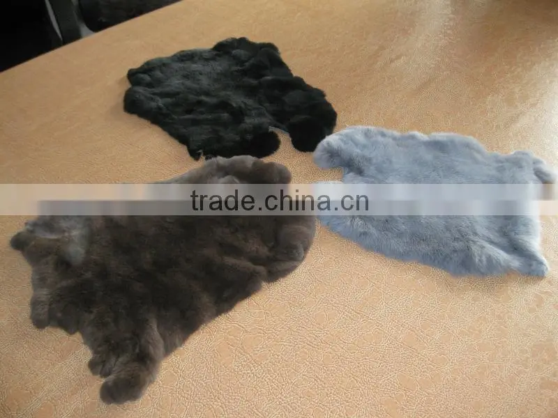 Rabbit fur plate