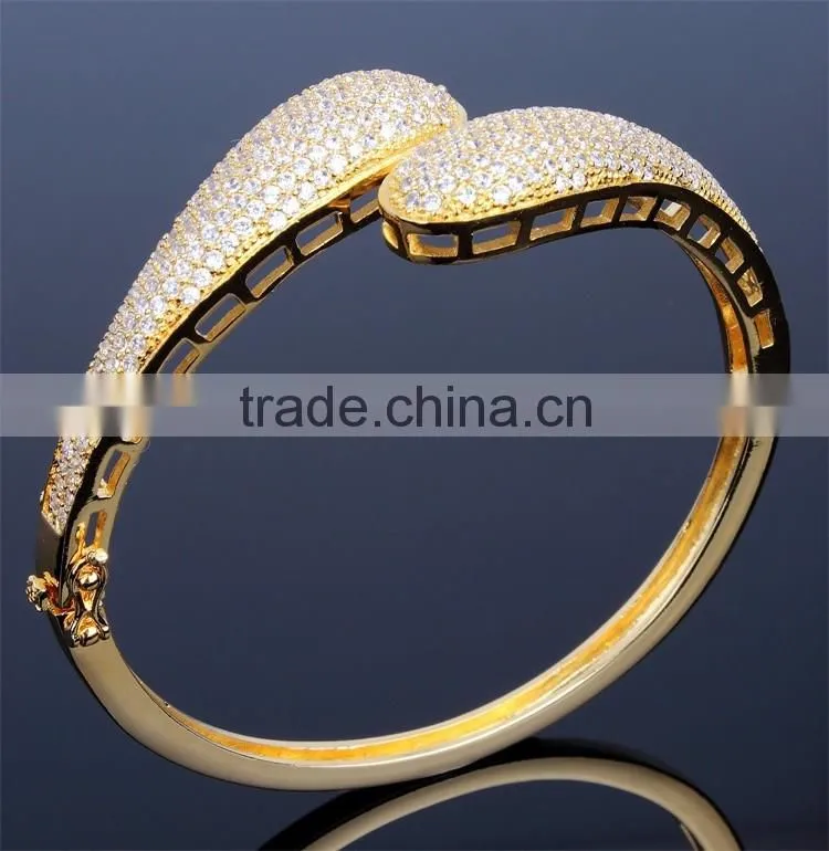 Bestseller Micro Pave Setting Wedding Clear Cubic Zircon Stones Women Bangle