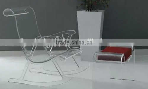 Fashionable acrylic outdoor furniture of lounge chair and table set