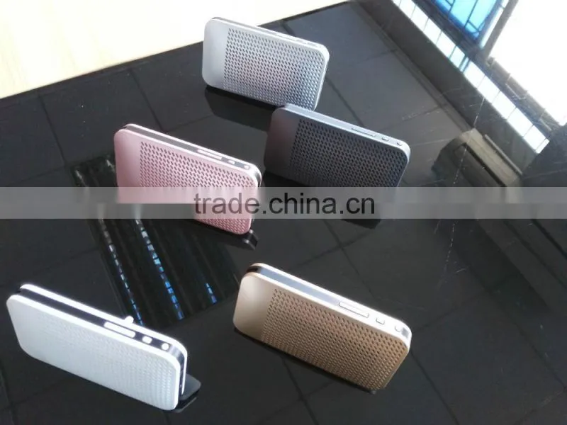 Portable bluetooth speaker power bank with 5000mAh capacity suitable for smart phone