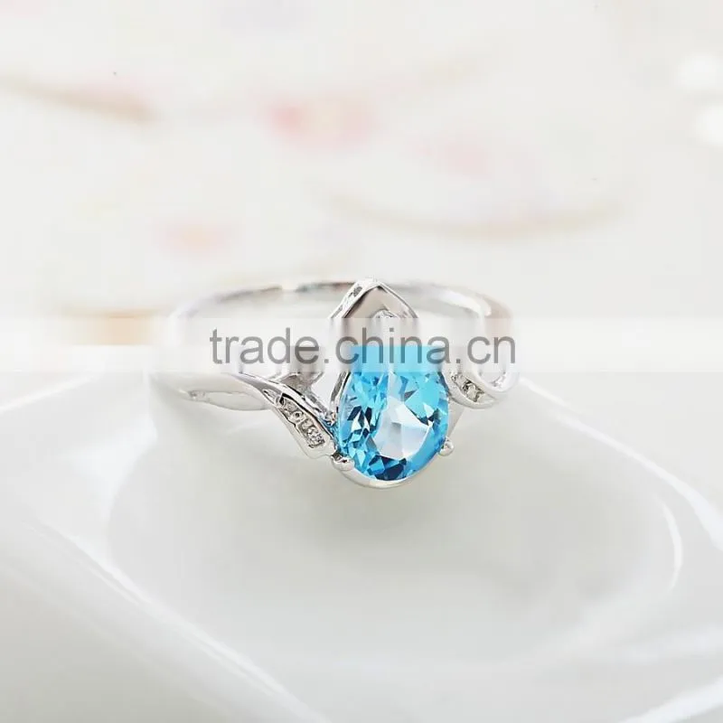 Charming pear shape citrine stone with 925 sterling silver ring. Beautiful 925 sterling silver gemstone ring