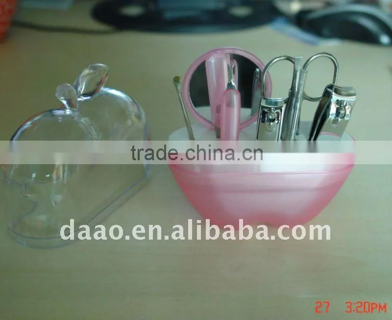 Makeup tool kits