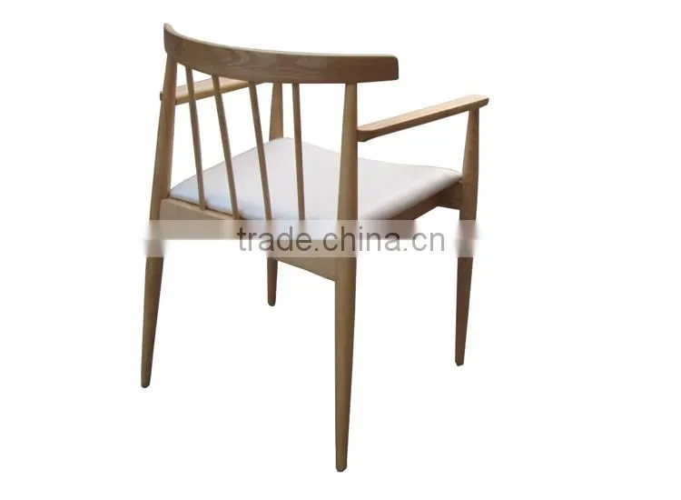 D047A Chair acrylic