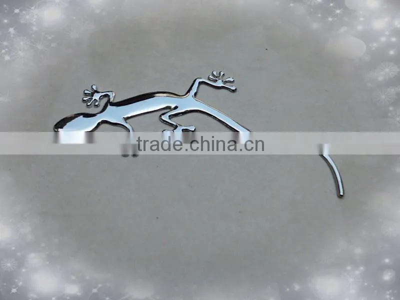 Plastic chrome Gecko Badge