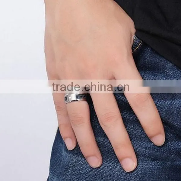 2016 Fashion Men Zircon Black Carbon Fiber Stainless Steel Ring