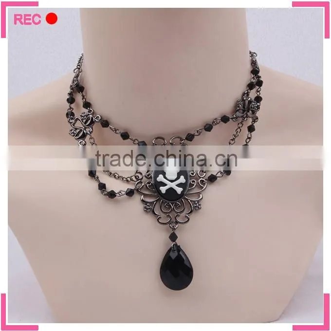 Black stone necklace for party, skull decoration pendant short chain necklace