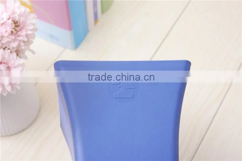 Plastic European Sqaure Pot Blue