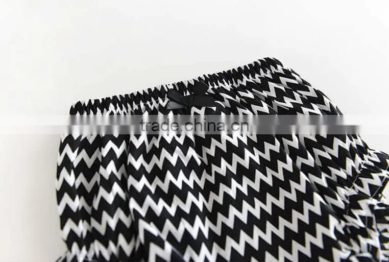 Vintage Chevrons Hot Selling Elastic Shorts Unique Names Design Photos