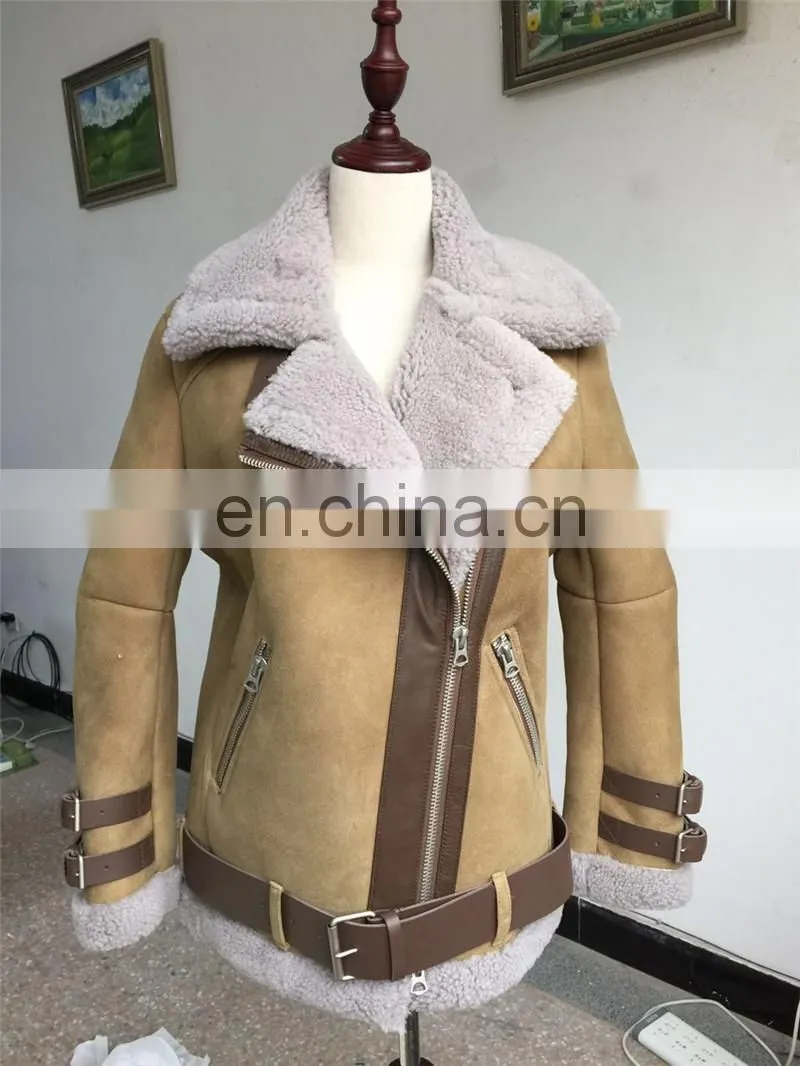 2016 Newest European Genuine Sheepskin Ladies Winter Coat Short Women Real Leather Coat