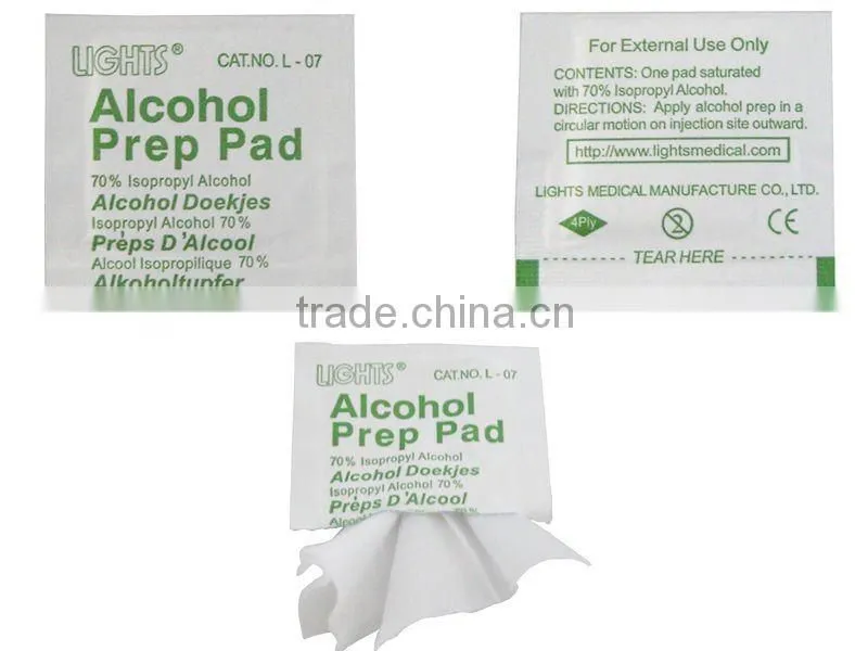Alcohol antiseptic wipe L 07