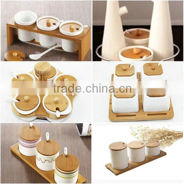 great convenient pepper shaker with canister for sugar, bean