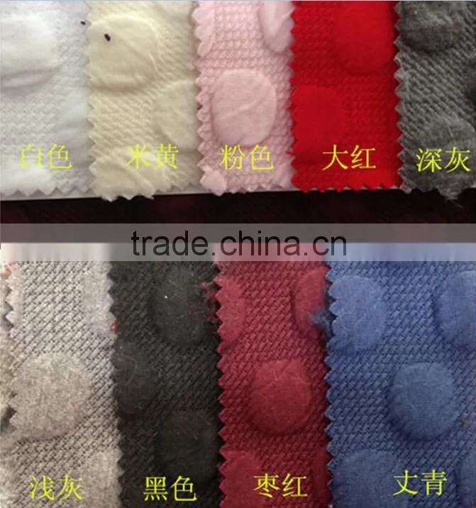 Quilted dot jacquard air layer fabric