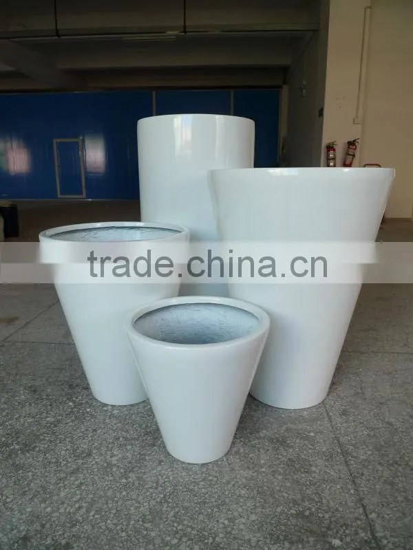 Outdoor glossy fiberglass planter