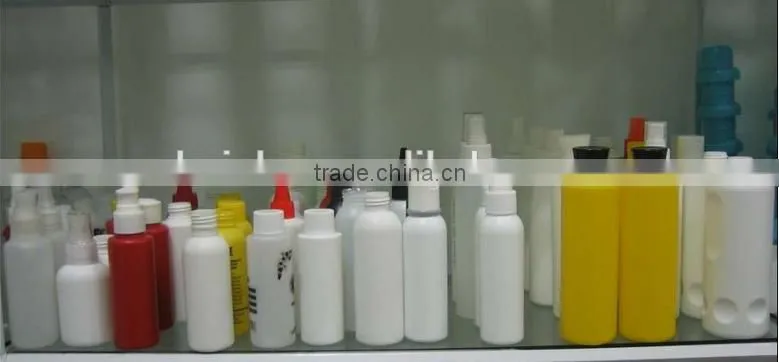 Plastic Caps Capper
