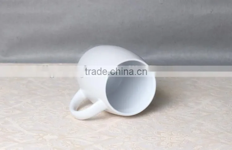 China manufucture unique ceramic beer white mug wholesale