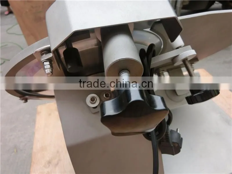 Factory Price Home Meat Slicer, Frozen Meat Slicer, Manual Meat Slicer (ZQF-250S)