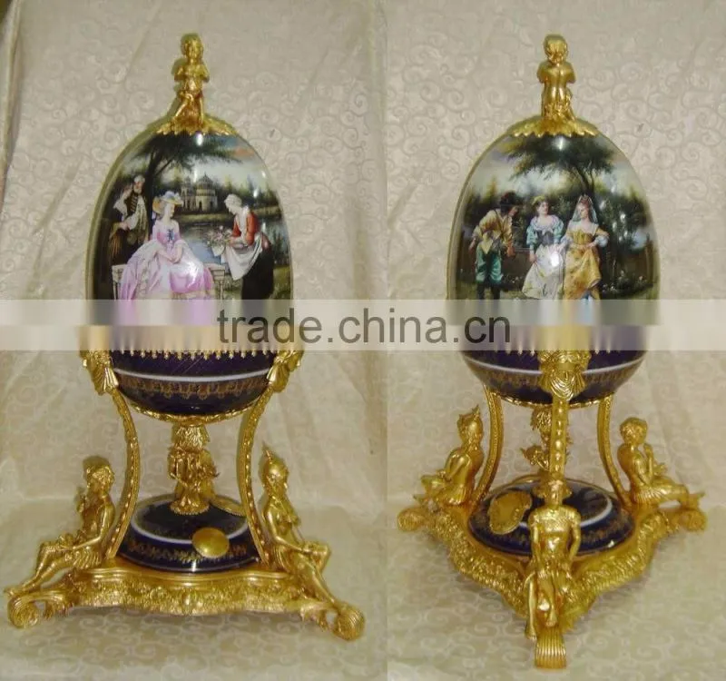 Luxury Royal Style Gilt Brass Soup Pot, Excellent Hand Painted Porcelain with Gold Plated Bronze Handle and Base Stockpot