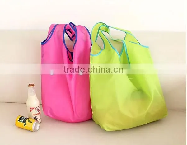 Cheap reusable colorful 190T nylon foldable shoulder shopping bags with pocket