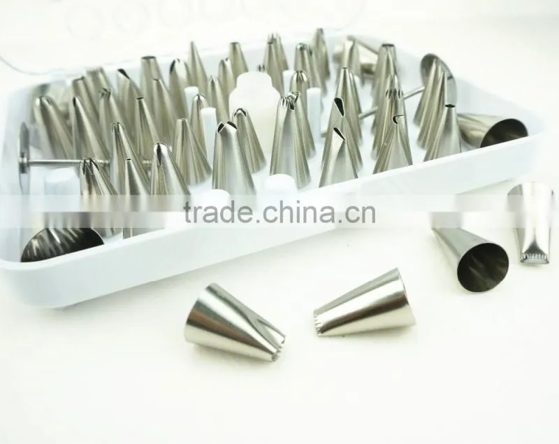 42156 52 Pcs 304 Stainless Steel Cake Master Decorating Tip Set, with Hinged Storage Box