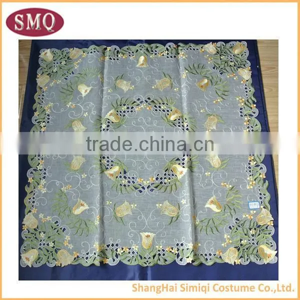 beautiful design embroidery wipe clean tablecloths