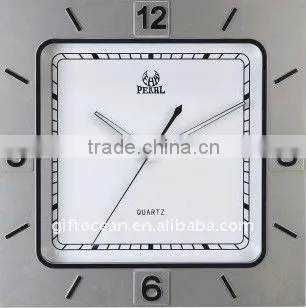 Smart light silence wall clock