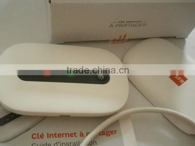 HUAWEI E5220 Mobile WiFi Hotspot
