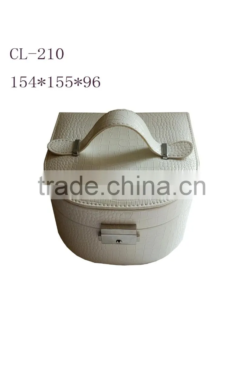 white portable mimi jewelry box from China